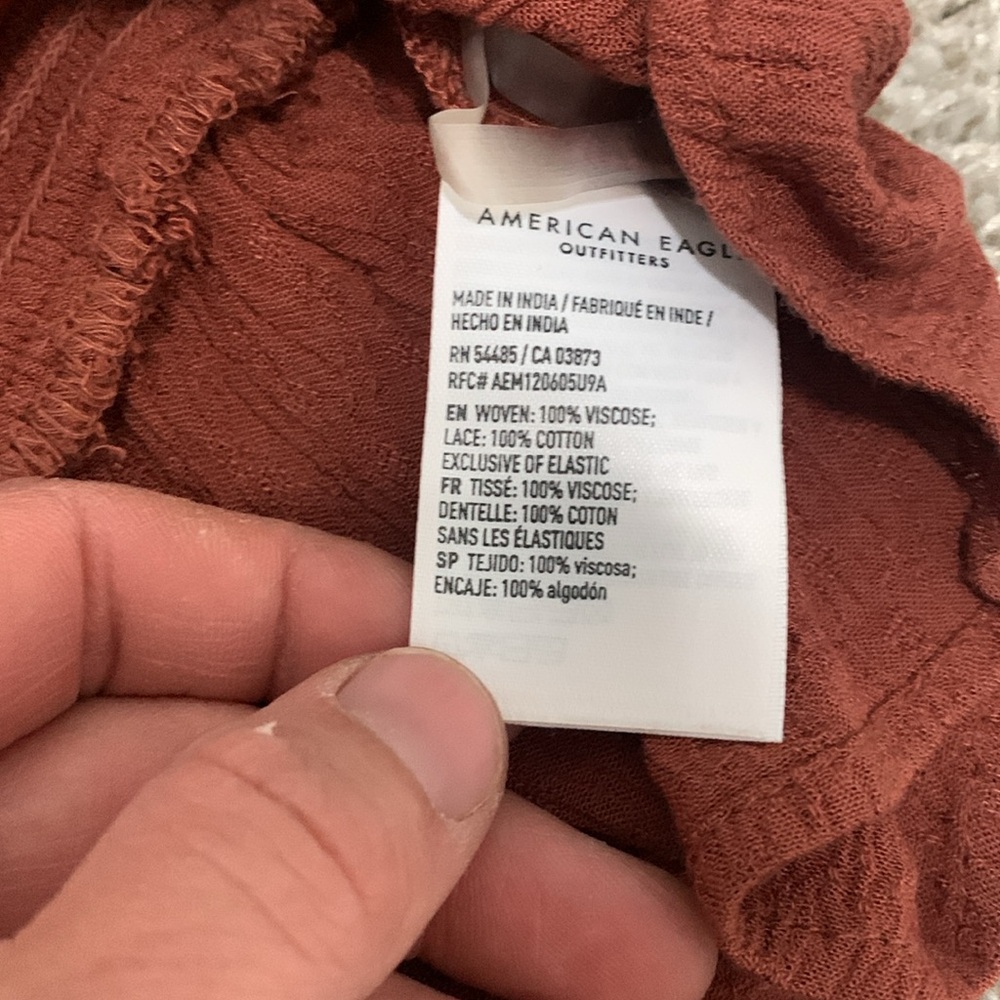 American Eagle Brown Knot Front Strapless Crop Top - Picture 6 of 6